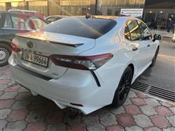 تۆیۆتا کامری